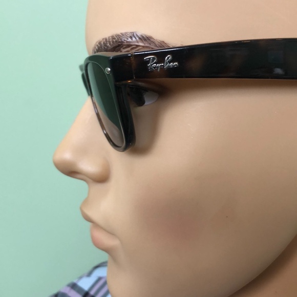 Ray-Ban Sunglasses - Picture 5 of 7